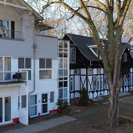 Schwanenburg Apartments Kolonie Rontgental エクステリア 写真