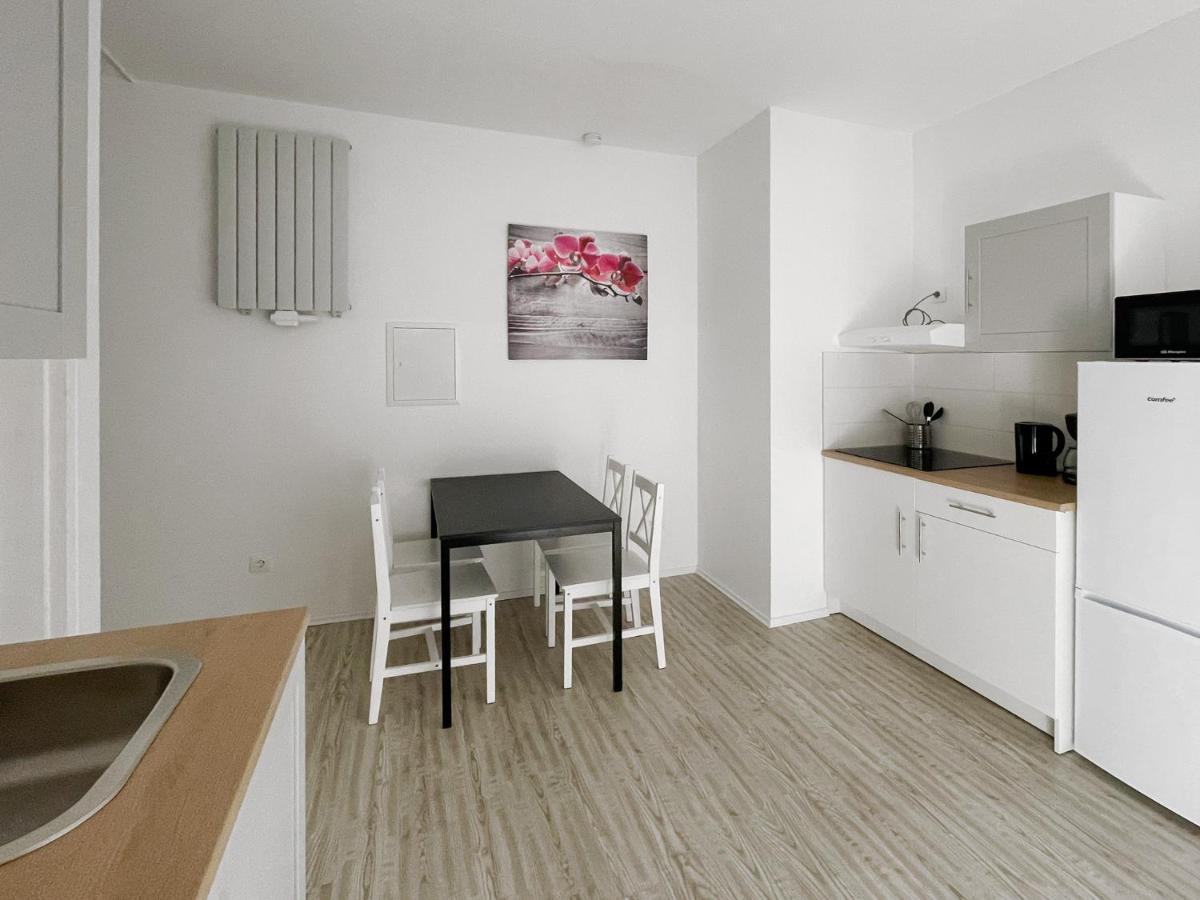 Schwanenburg Apartments Kolonie Rontgental エクステリア 写真