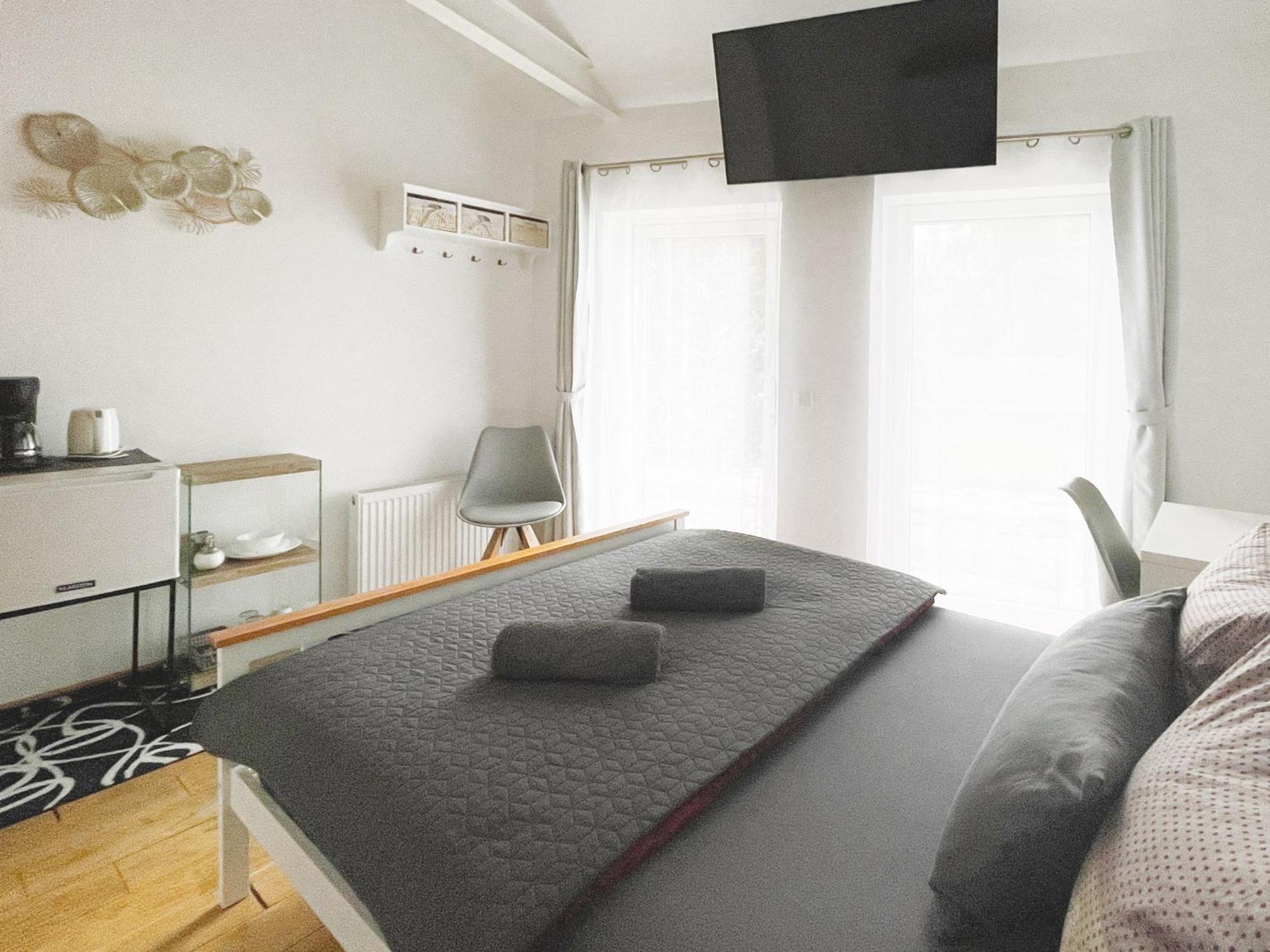 Schwanenburg Apartments Kolonie Rontgental エクステリア 写真