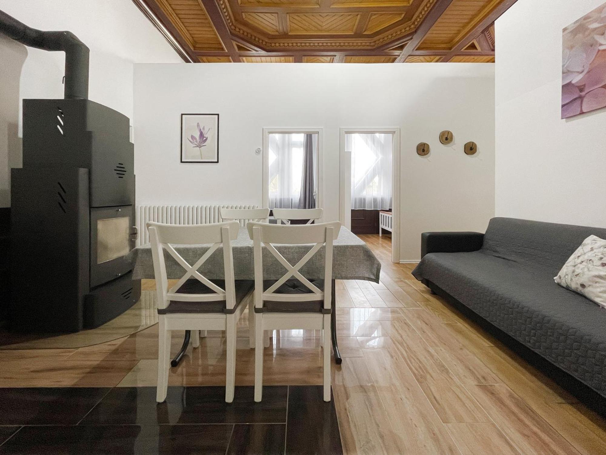 Schwanenburg Apartments Kolonie Rontgental エクステリア 写真